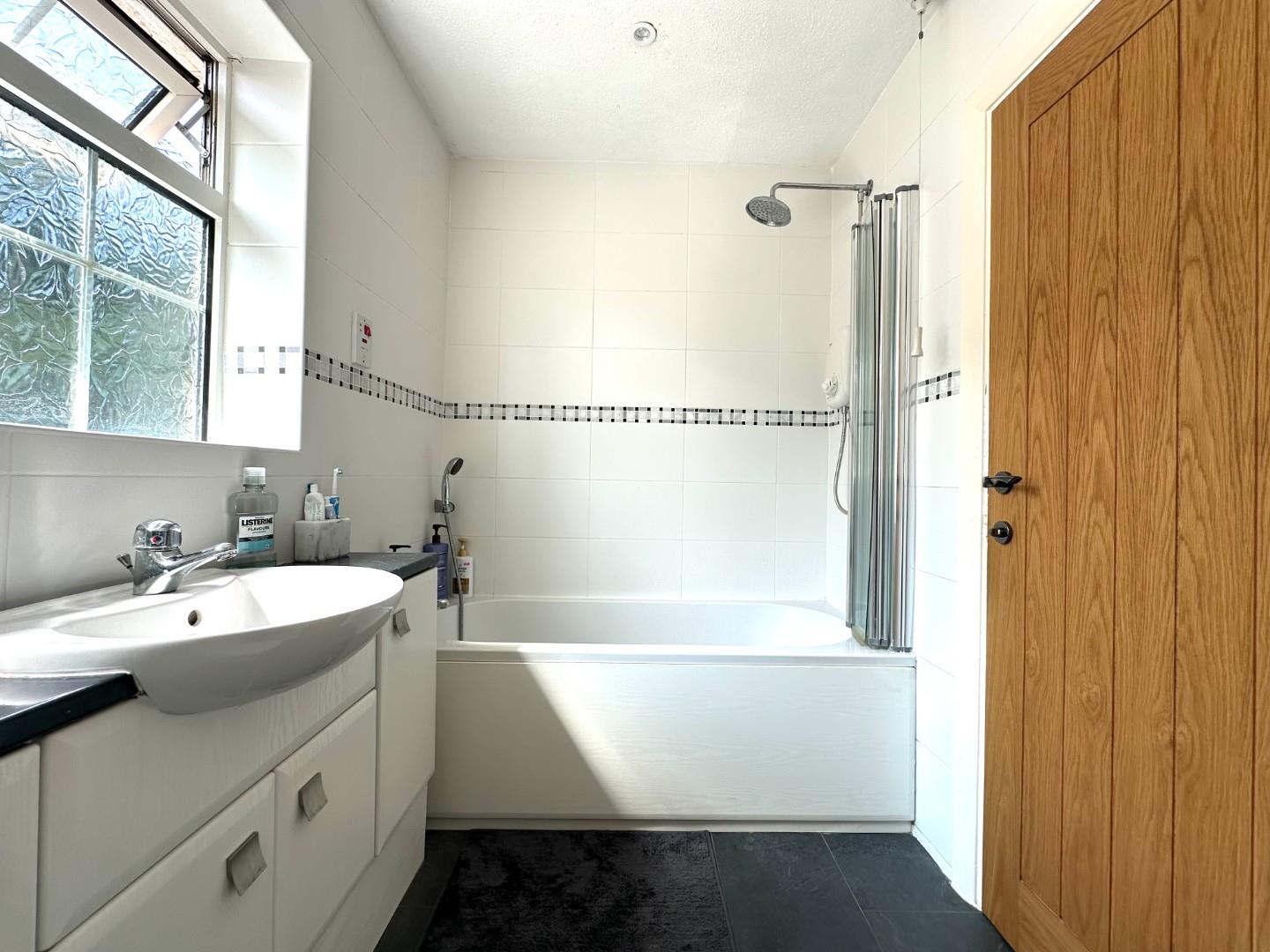 Conyngham Road, Meadowfields