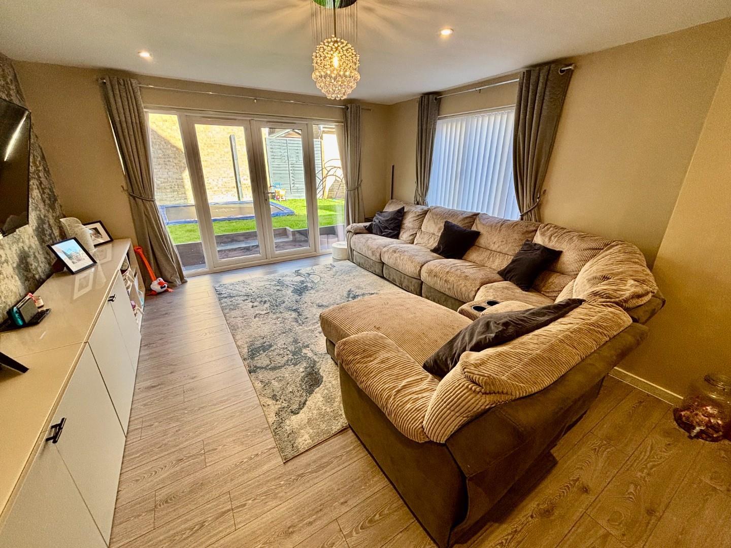 Lakeside Drive, Ecton Brook