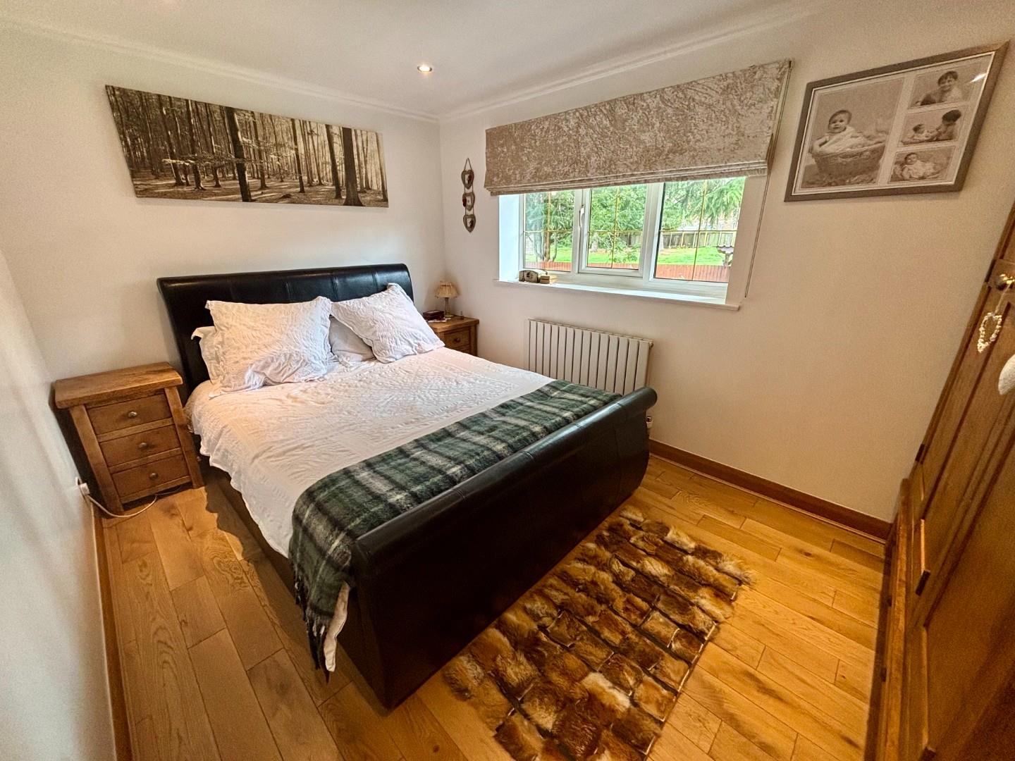 Pine Ridge, Southfields