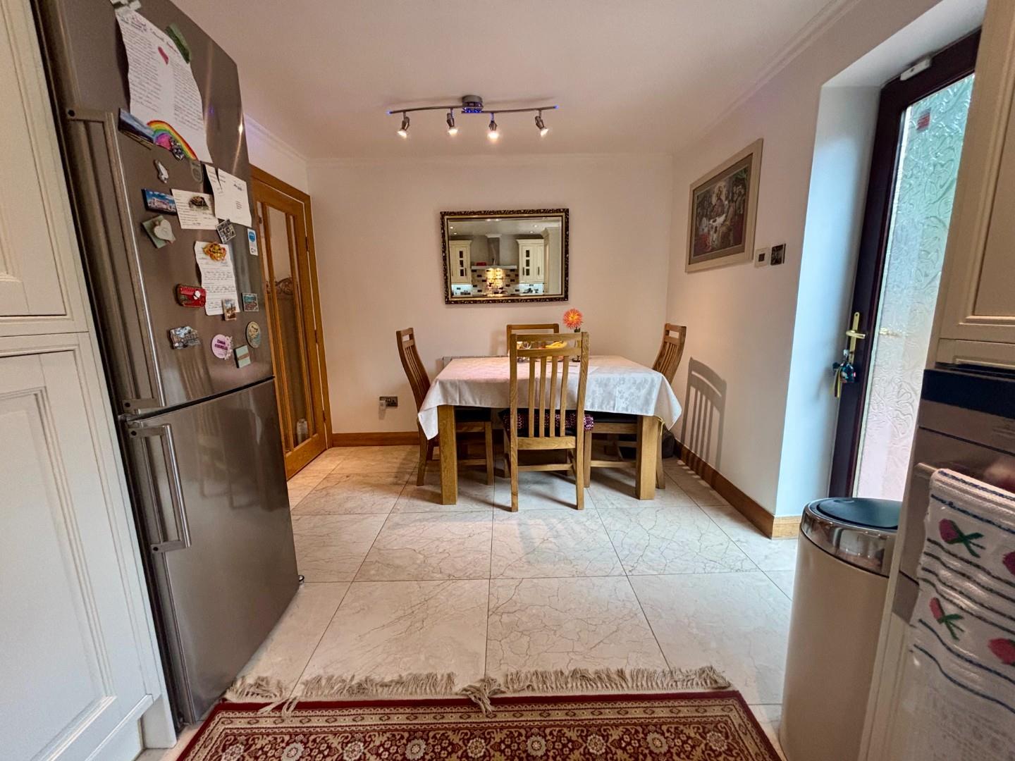 Pine Ridge, Southfields