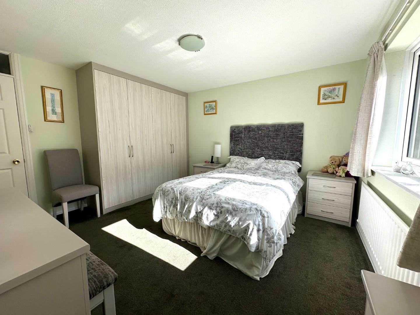 Juniper Court, Berrydale