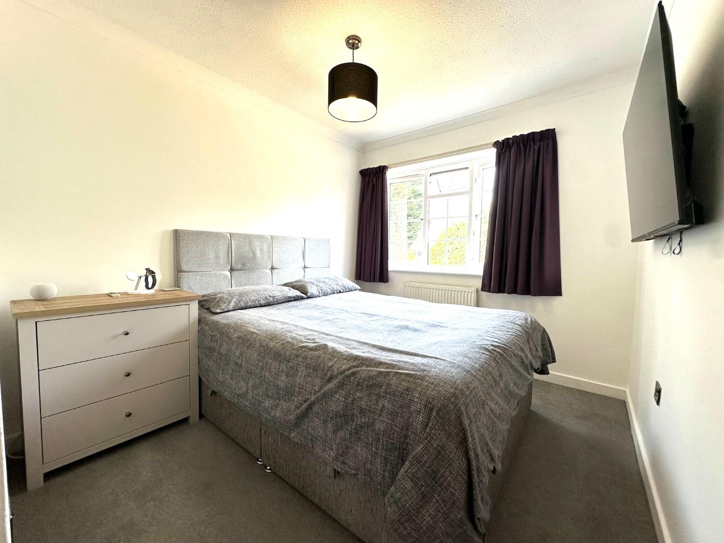 Conyngham Road, Meadowfields