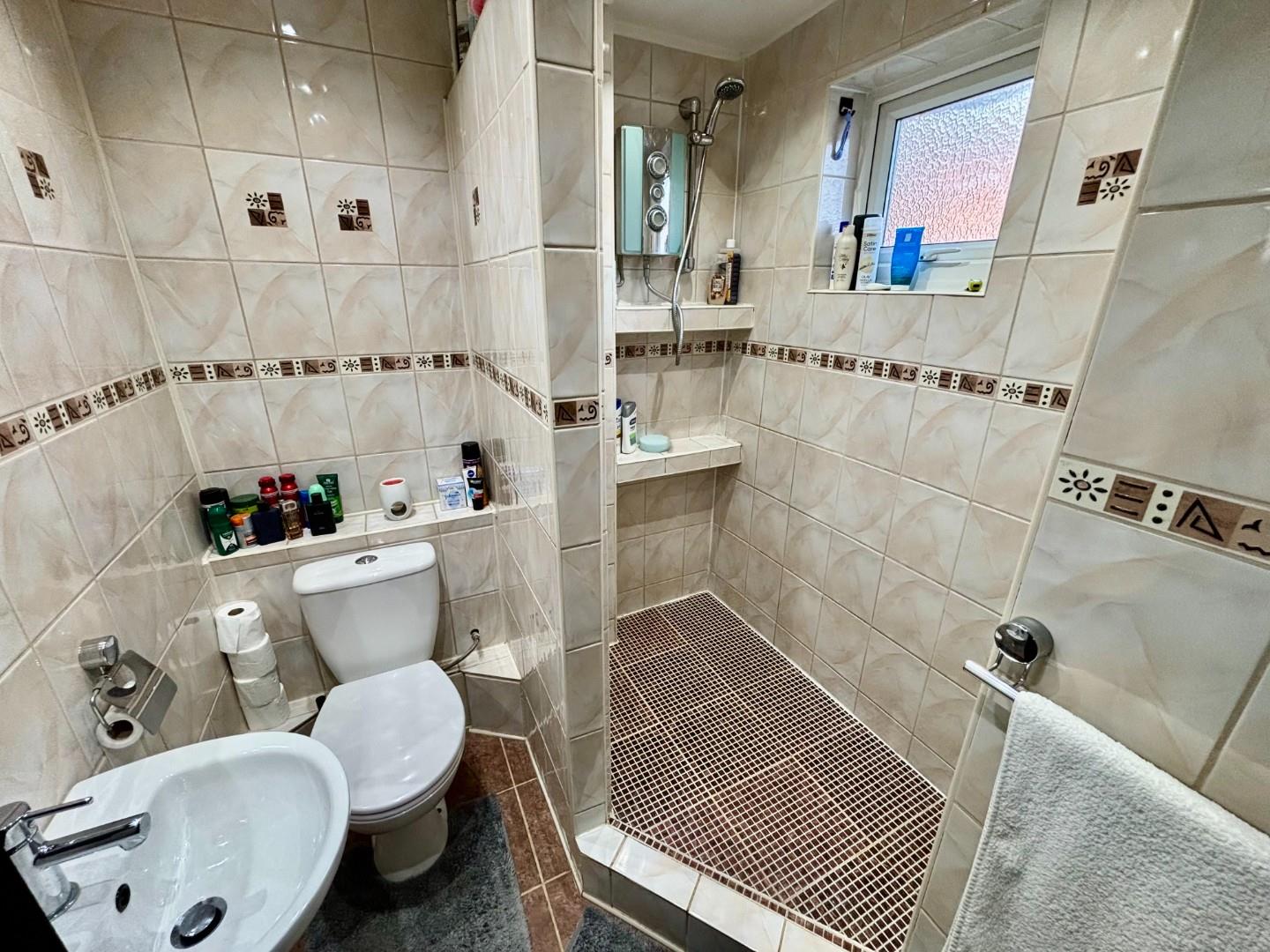 Lark Rise, Northampton