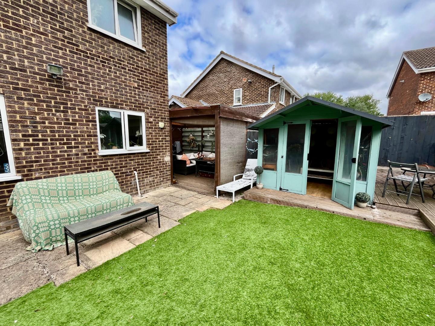 Fishers Close, Little Billing