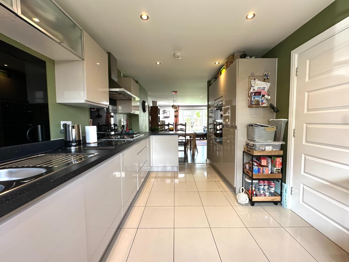 Leatherworks Way, Little Billing