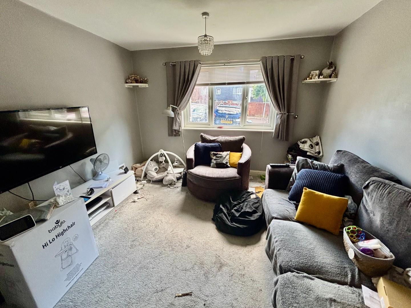 Entwood Drive, Overstone Lodge