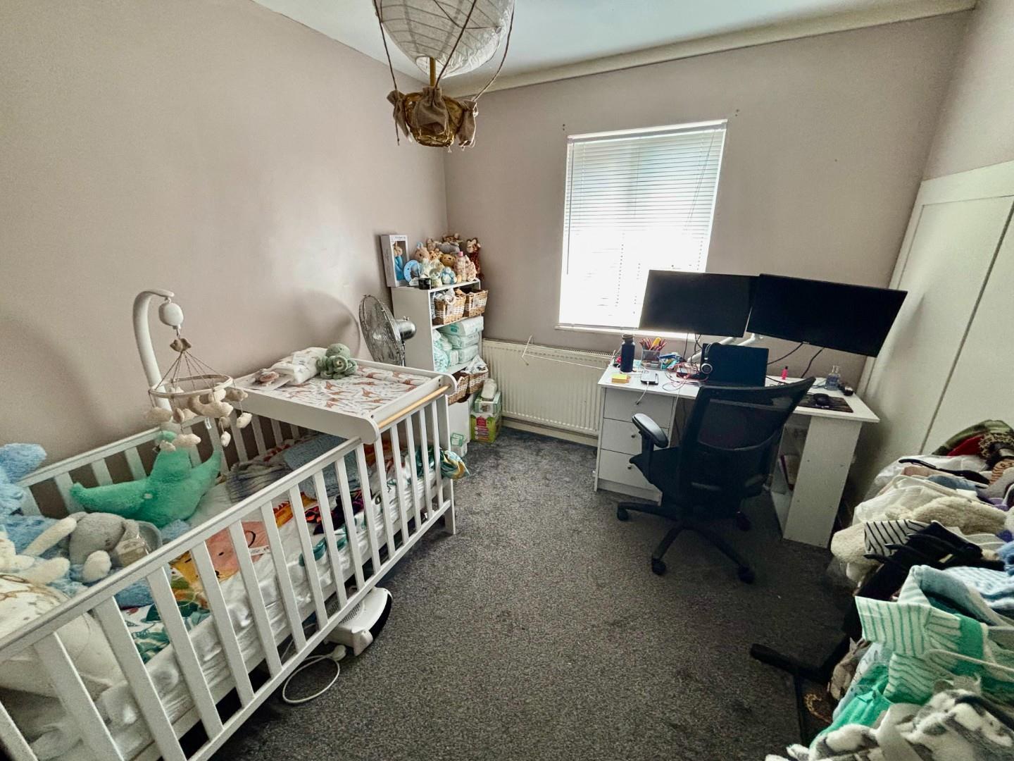 Entwood Drive, Overstone Lodge