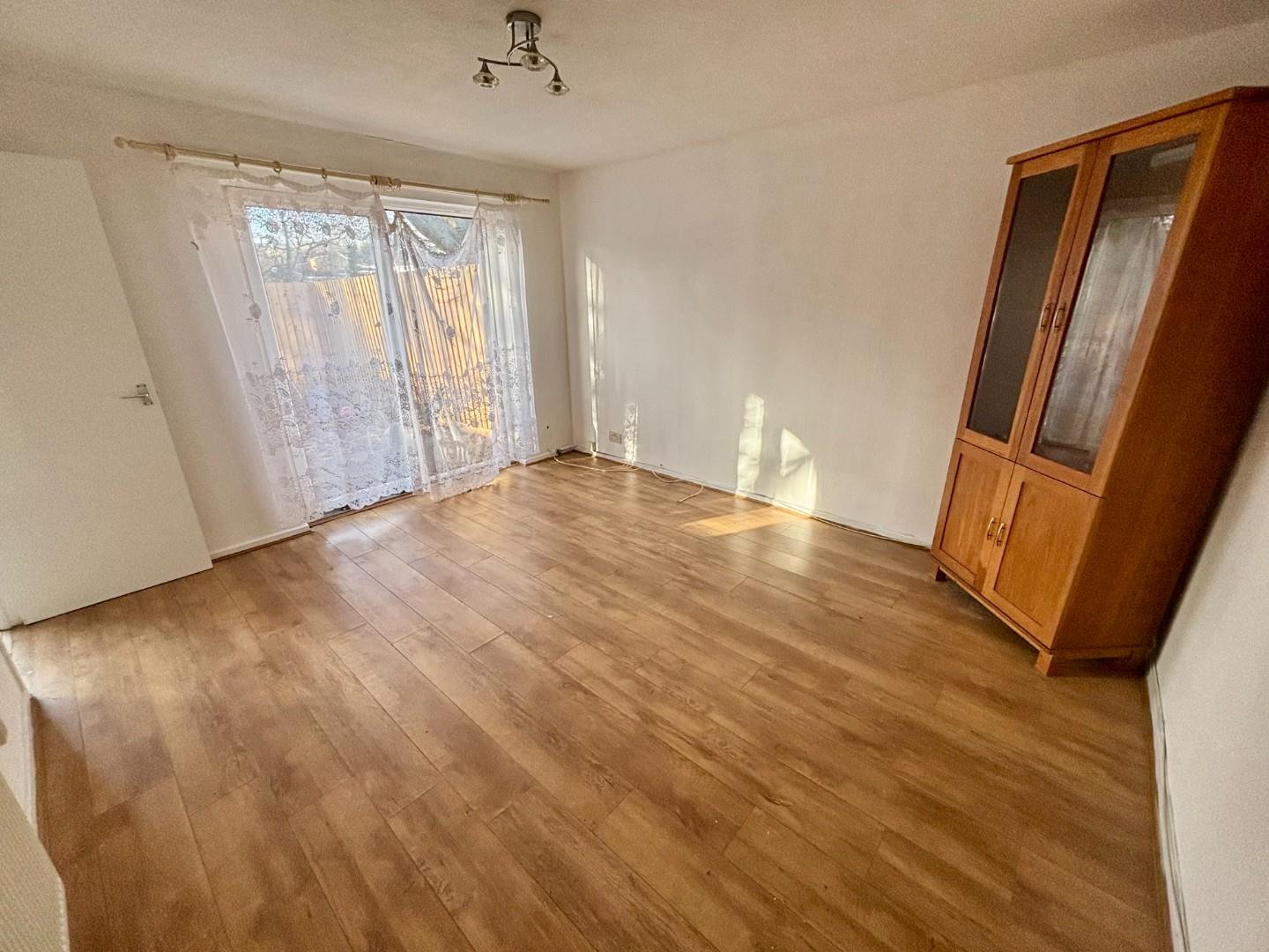 Stonebridge Court, Lings