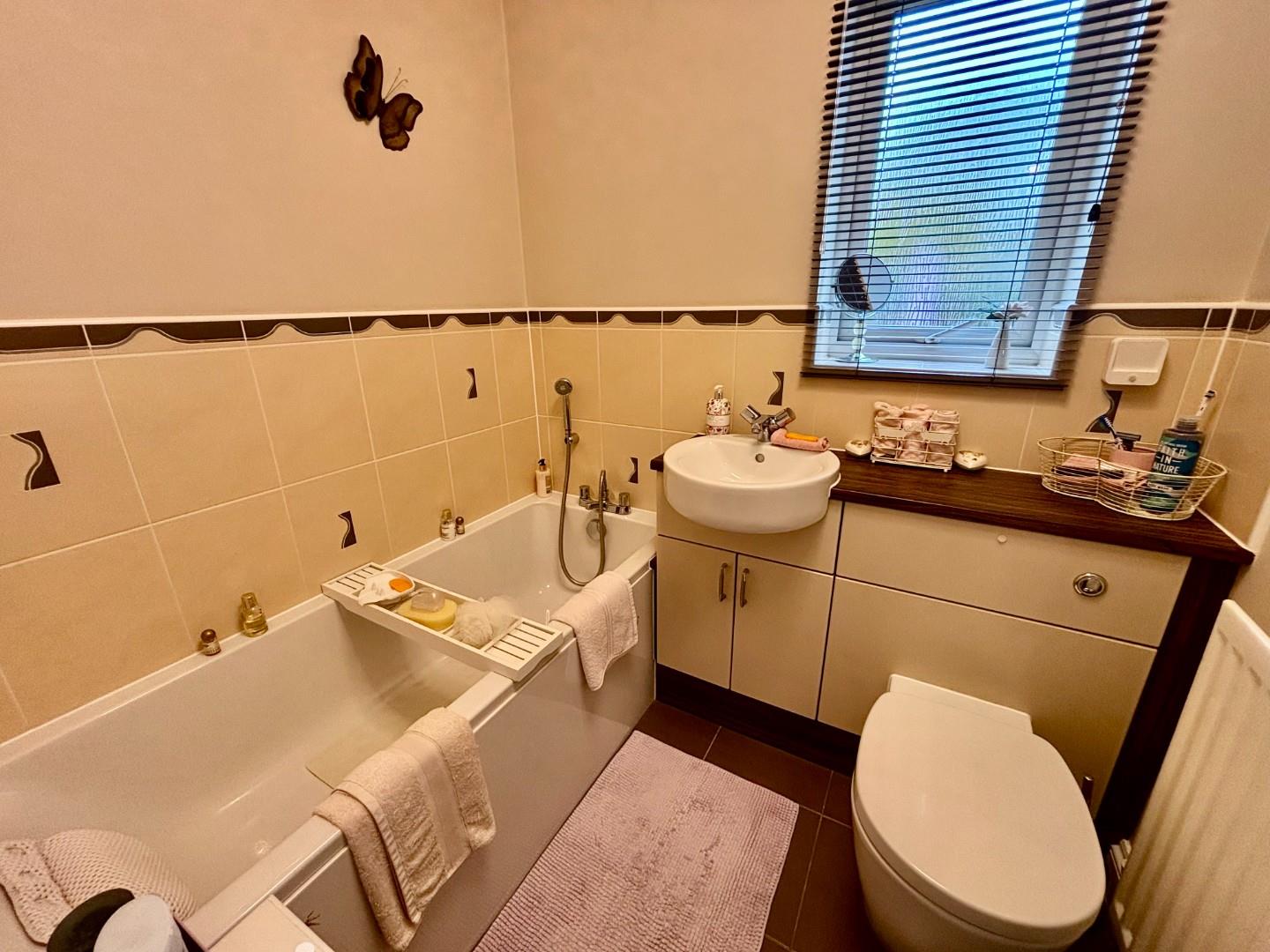 Lismore Close, Great Billing