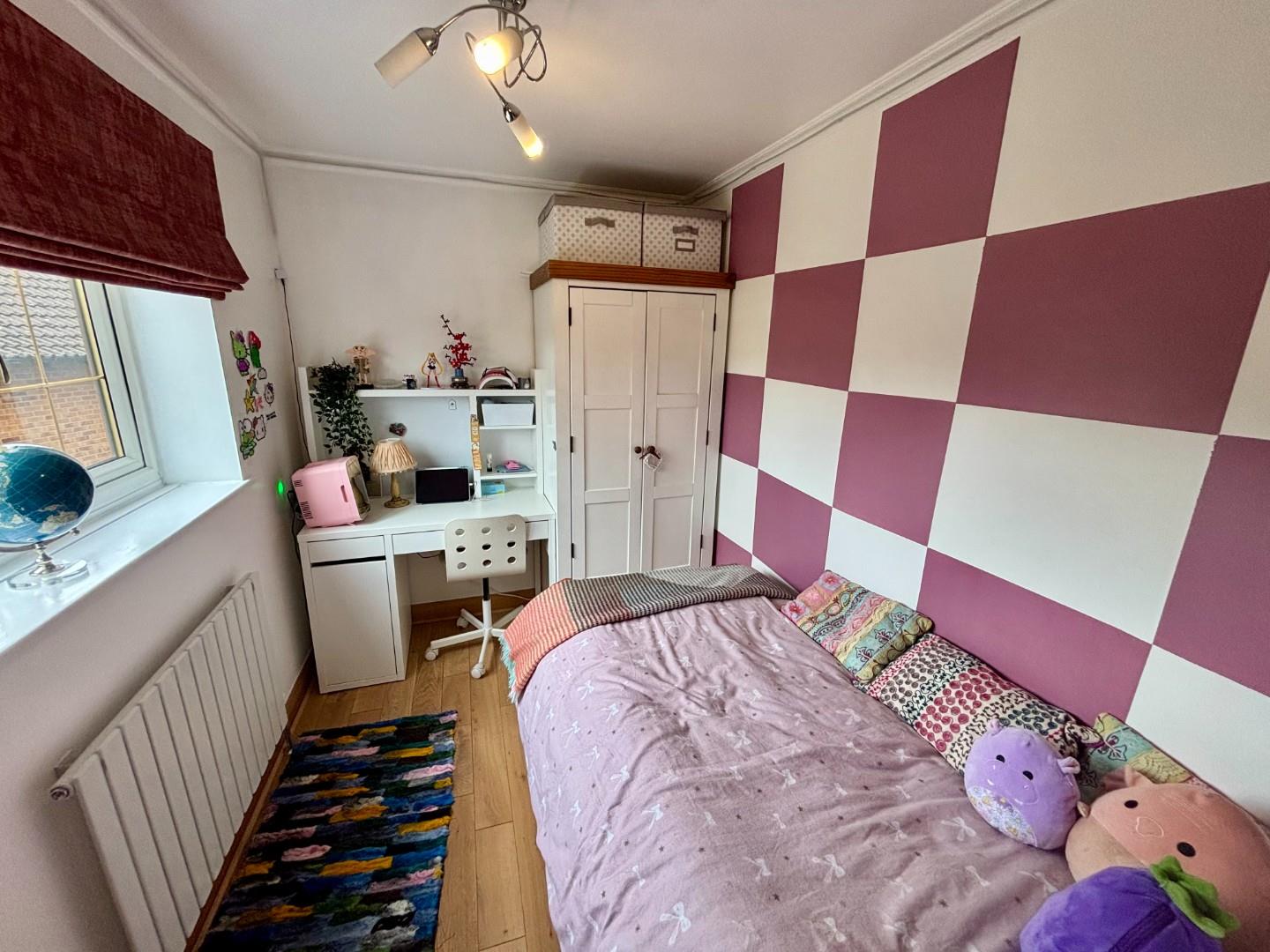 Pine Ridge, Southfields