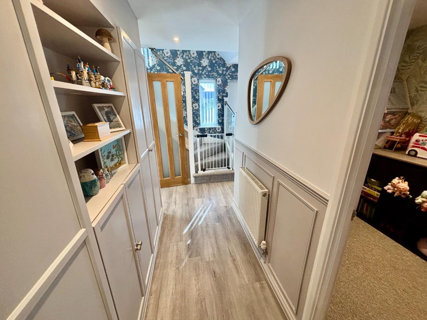 Lakeside Drive, Ecton Brook