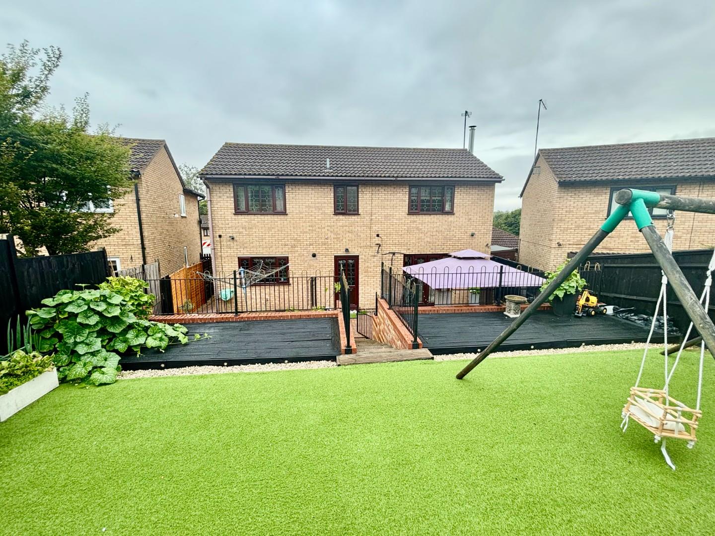 Russet Drive, Little Billing