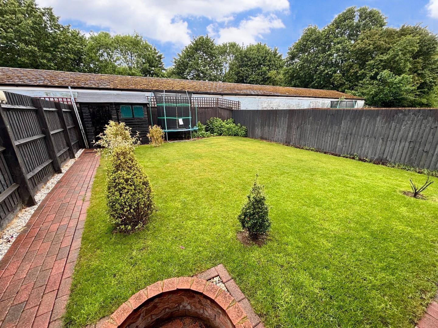 Vicarage Farm Drive, Blackthorn