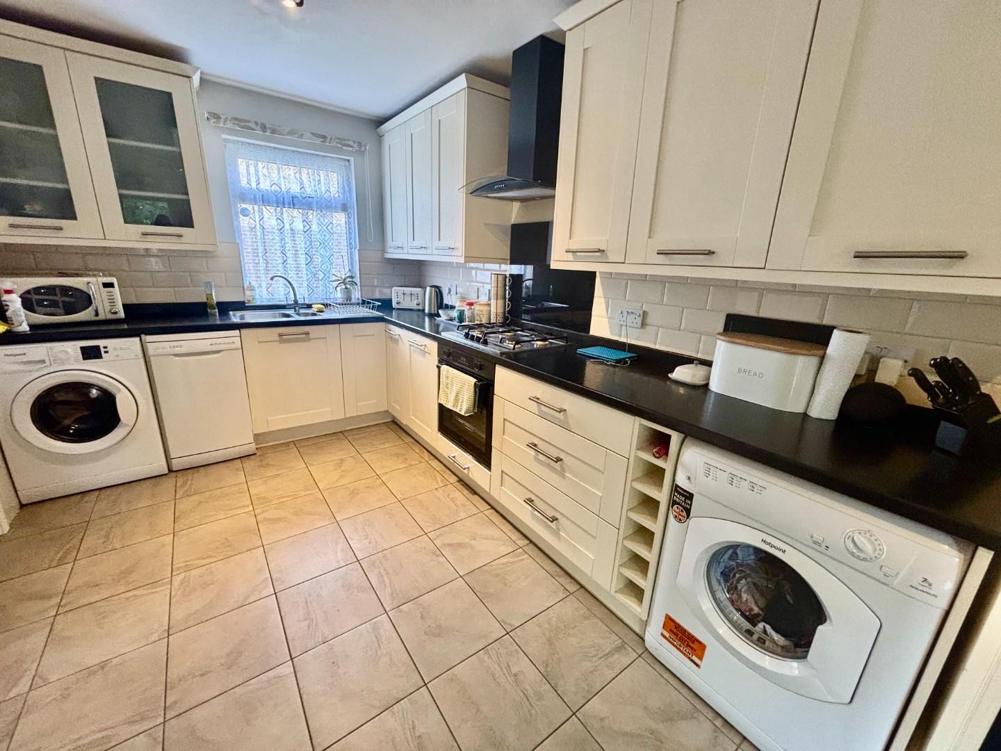 Spenfield Court, Lings