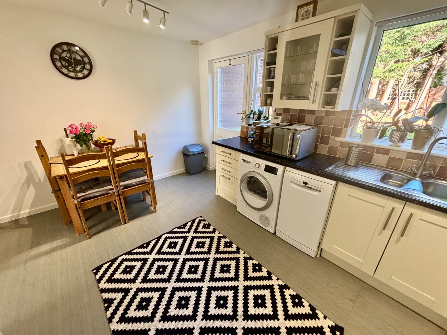 Beaumont Drive, Cherry Lodge