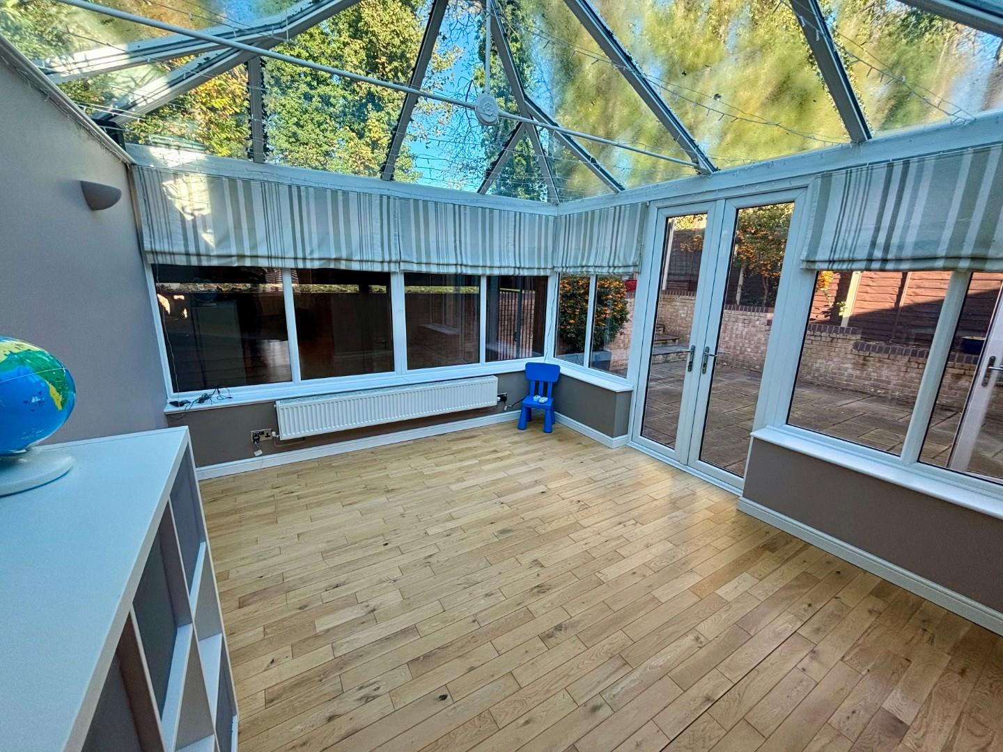 Ecton Park Road, Ecton Brook