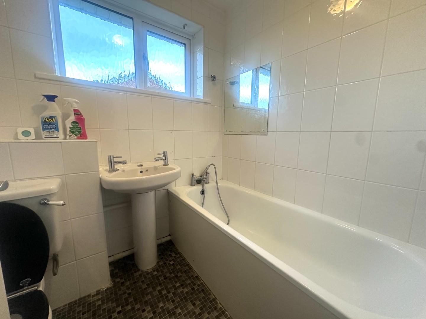 Mapperley Drive, Wakes Meadow