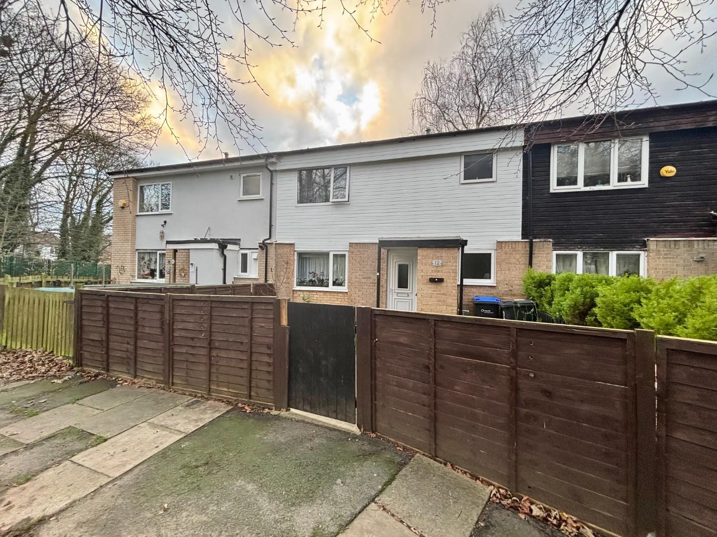 Faramir Place, Overstone Lodge