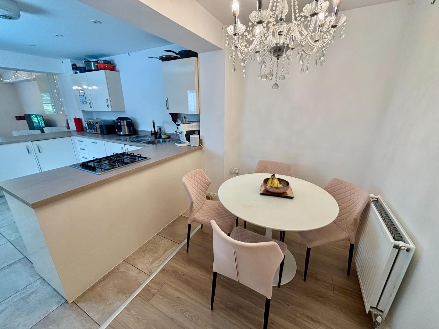 Leatherworks Way, Little Billing