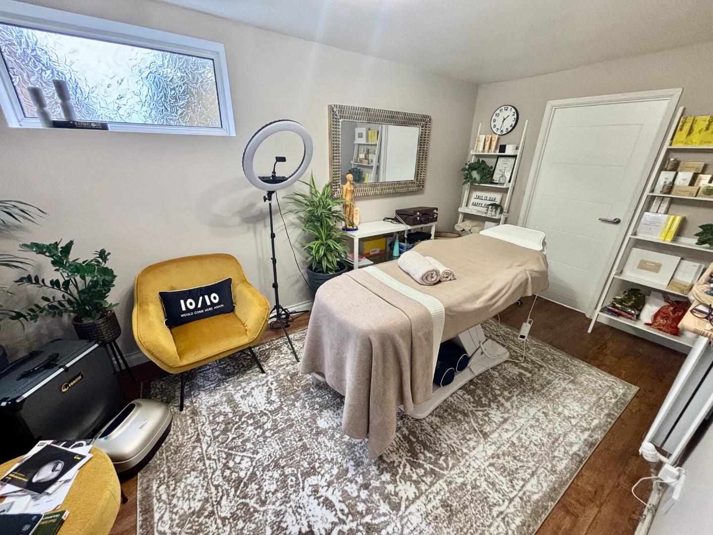 East Priors Court, Lings