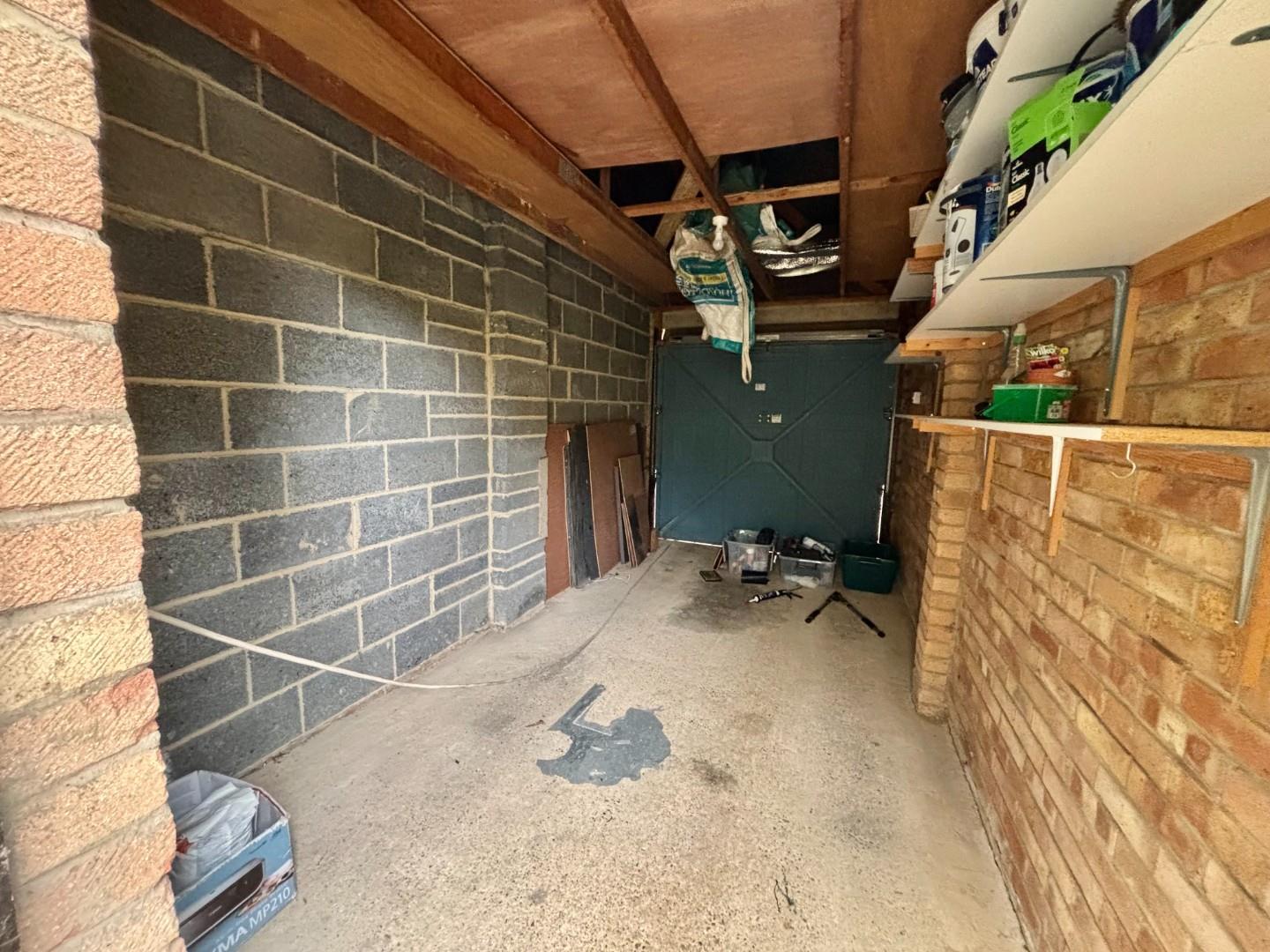 Ecton Park Road, Ecton Brook