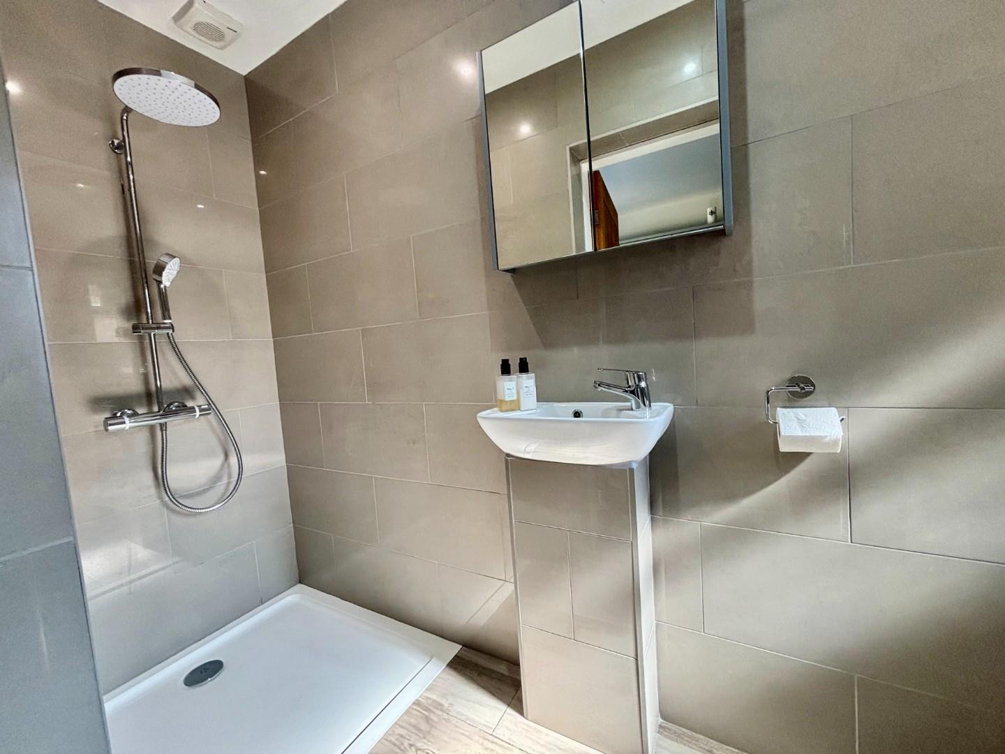 Mapperley Drive, Wakes Meadow