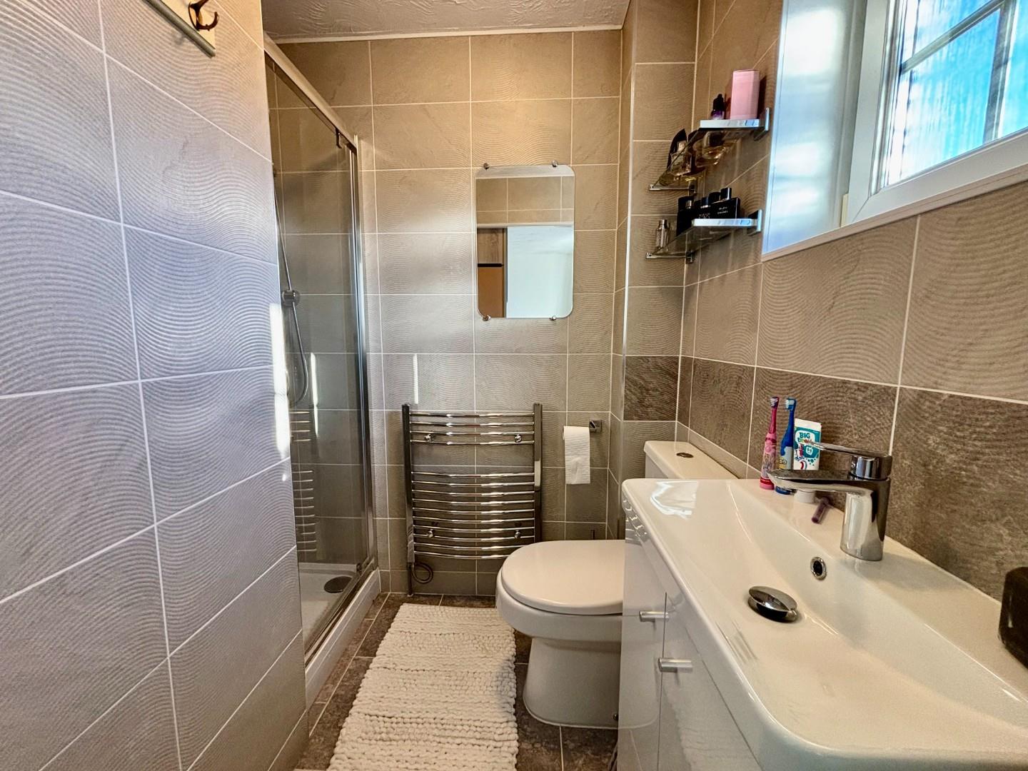 Farmhill Road, Southfields