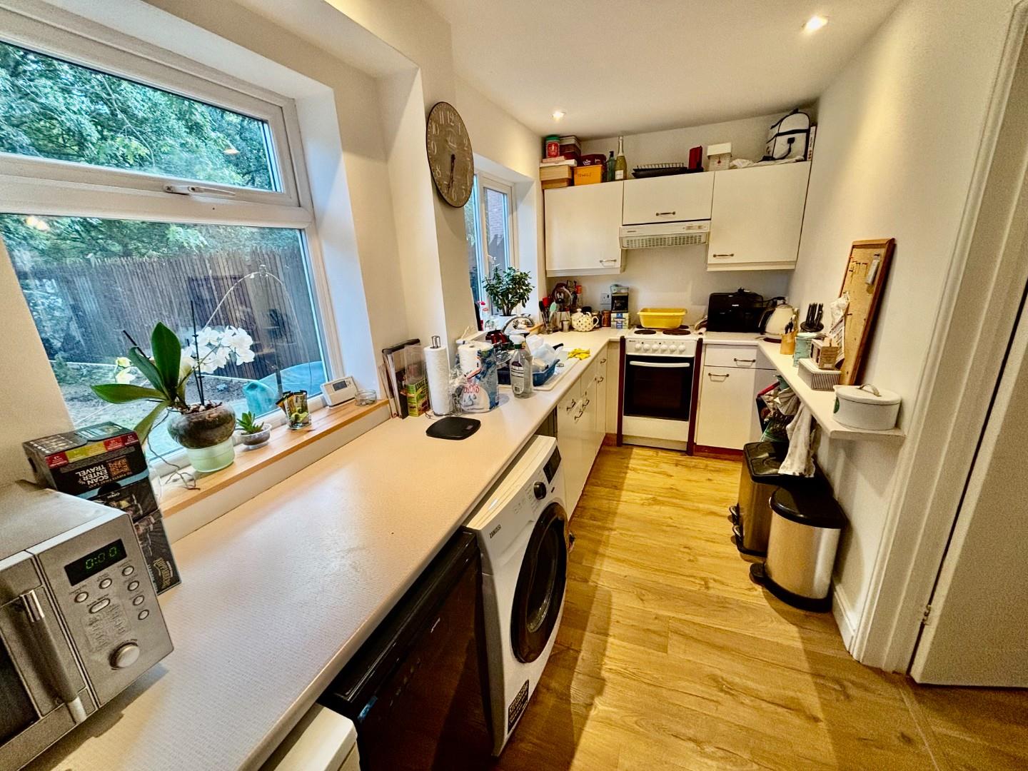 Wysall Road, The Glades