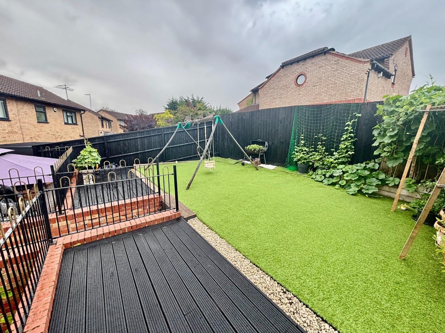 Russet Drive, Little Billing