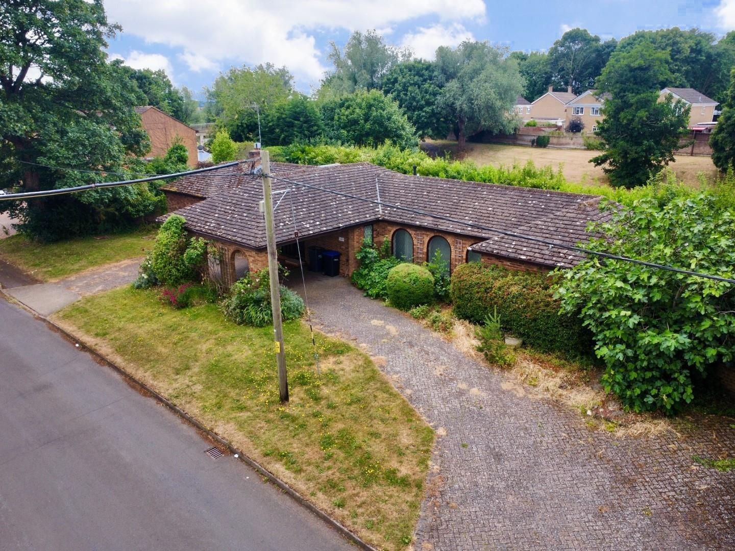 Orchard Hill, Little Billing