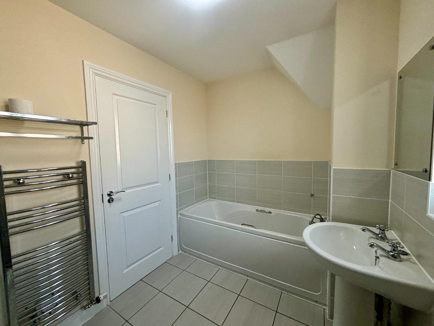 Fitzgerald Road, Little Billing