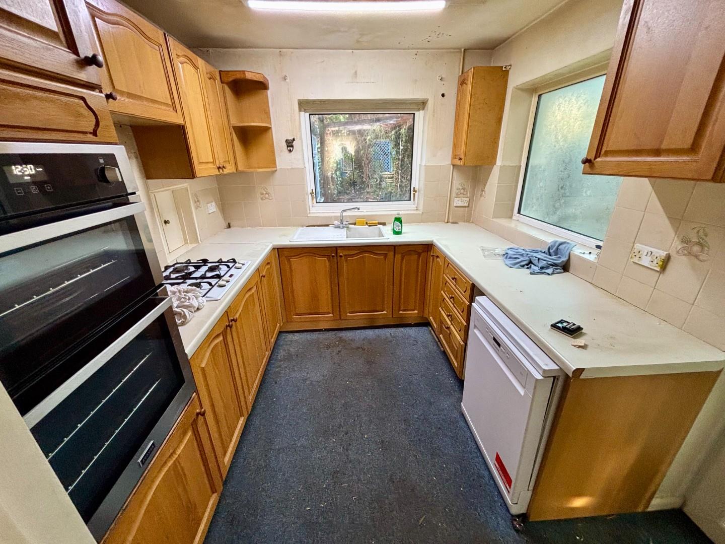 Knights Court, Little Billing