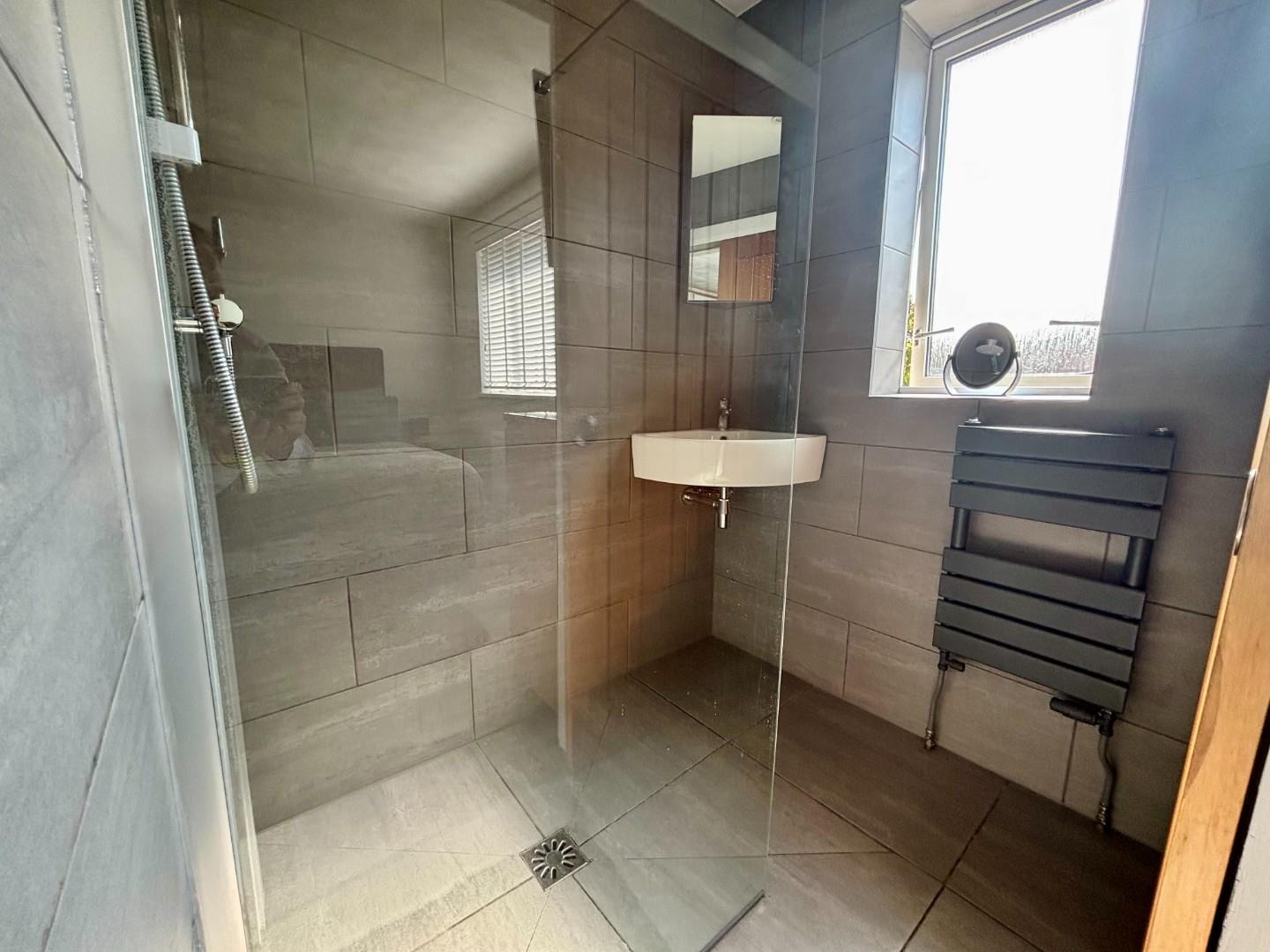 Mapperley Drive, Wakes Meadow