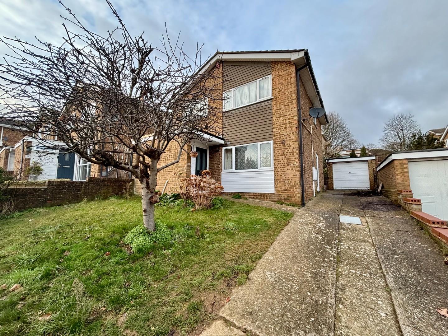 Coneywell Court, Standens Barn