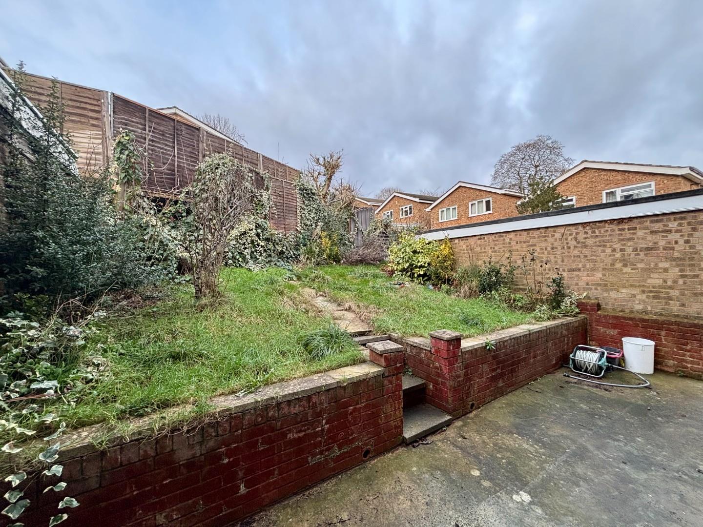 Coneywell Court, Standens Barn