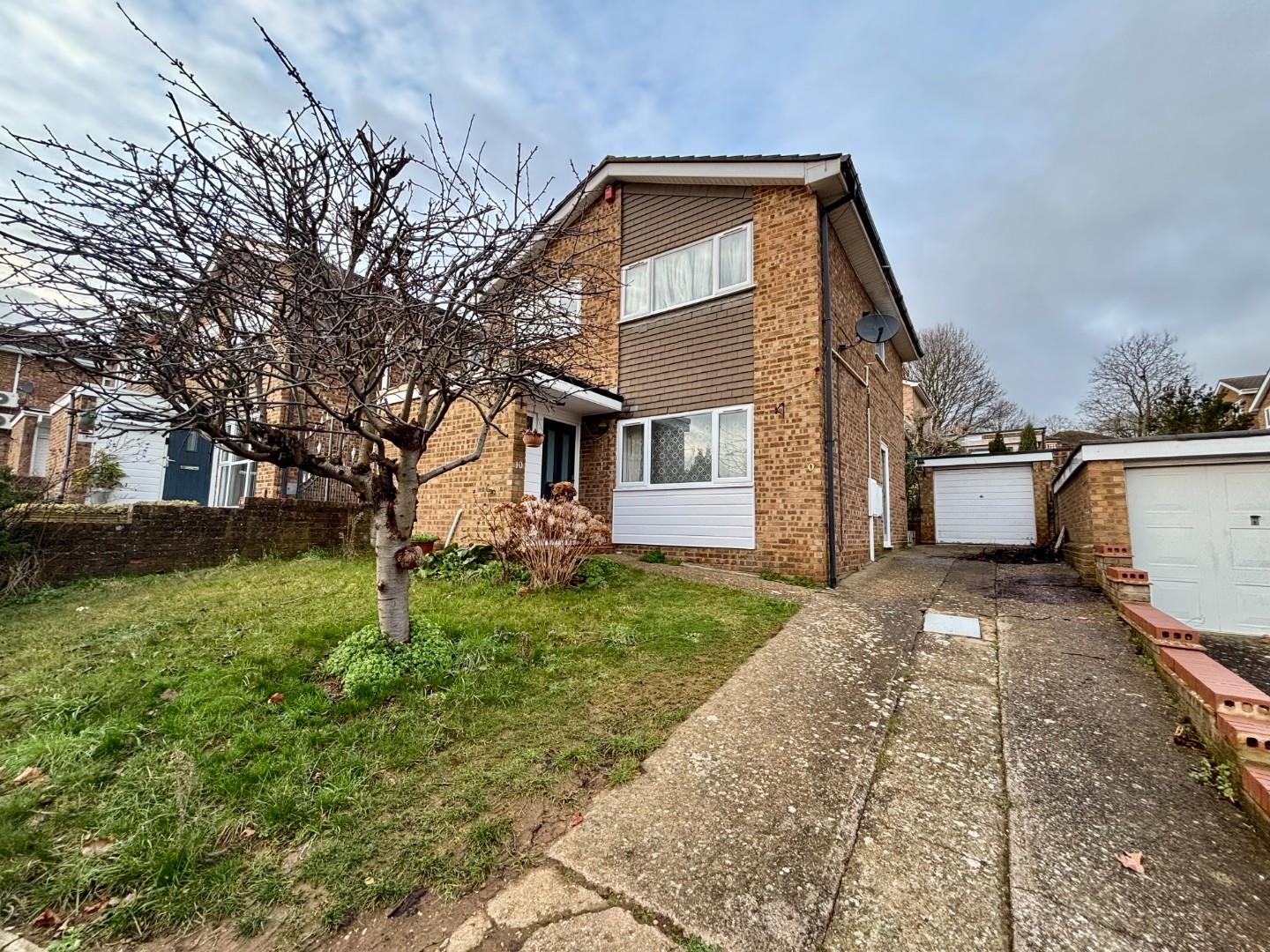 Coneywell Court, Standens Barn