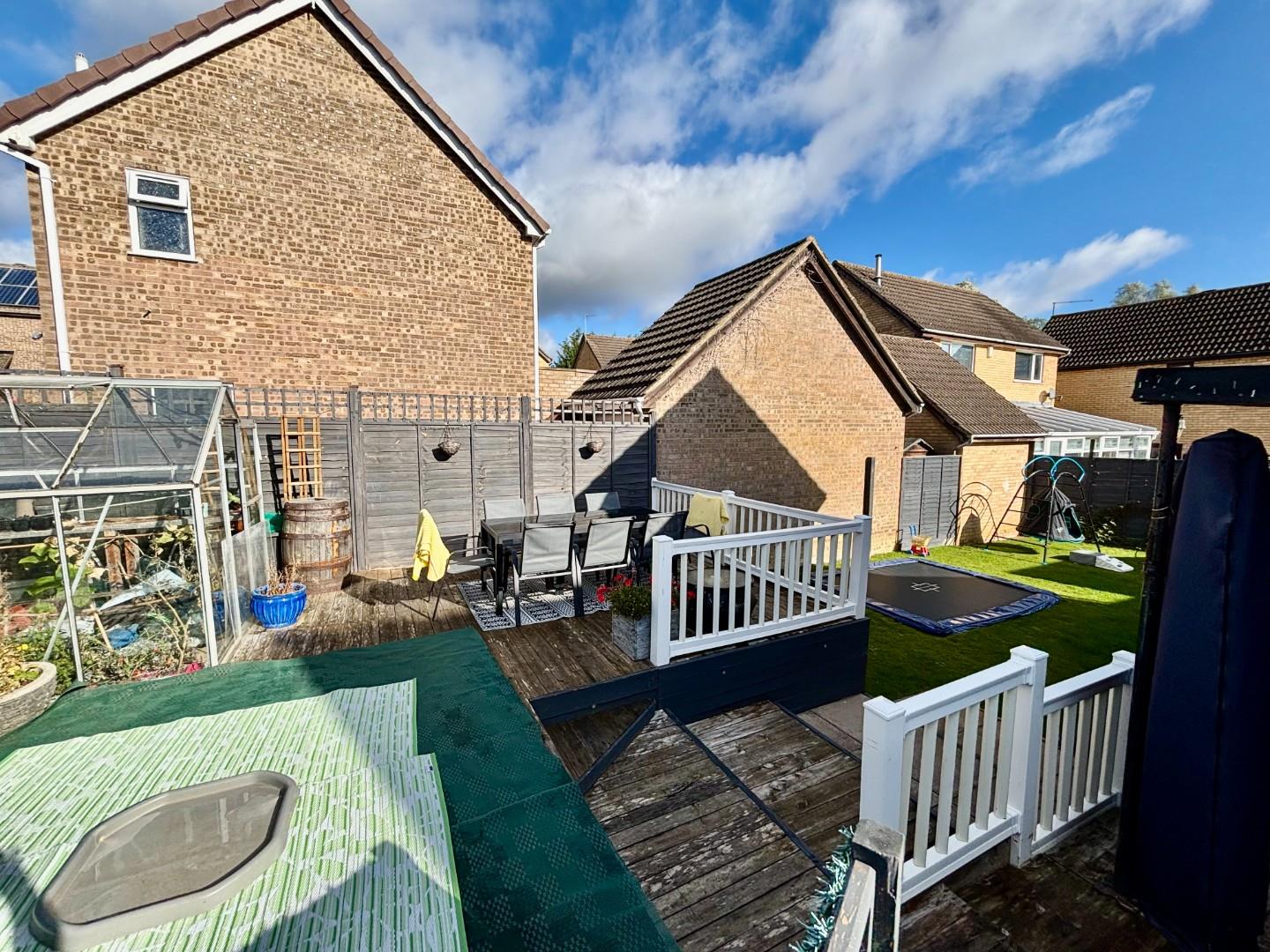 Lakeside Drive, Ecton Brook