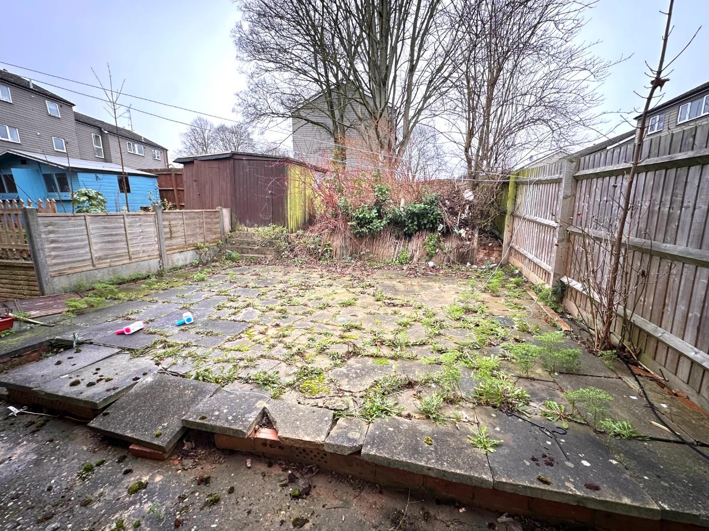 Farm Field Court, Thorplands