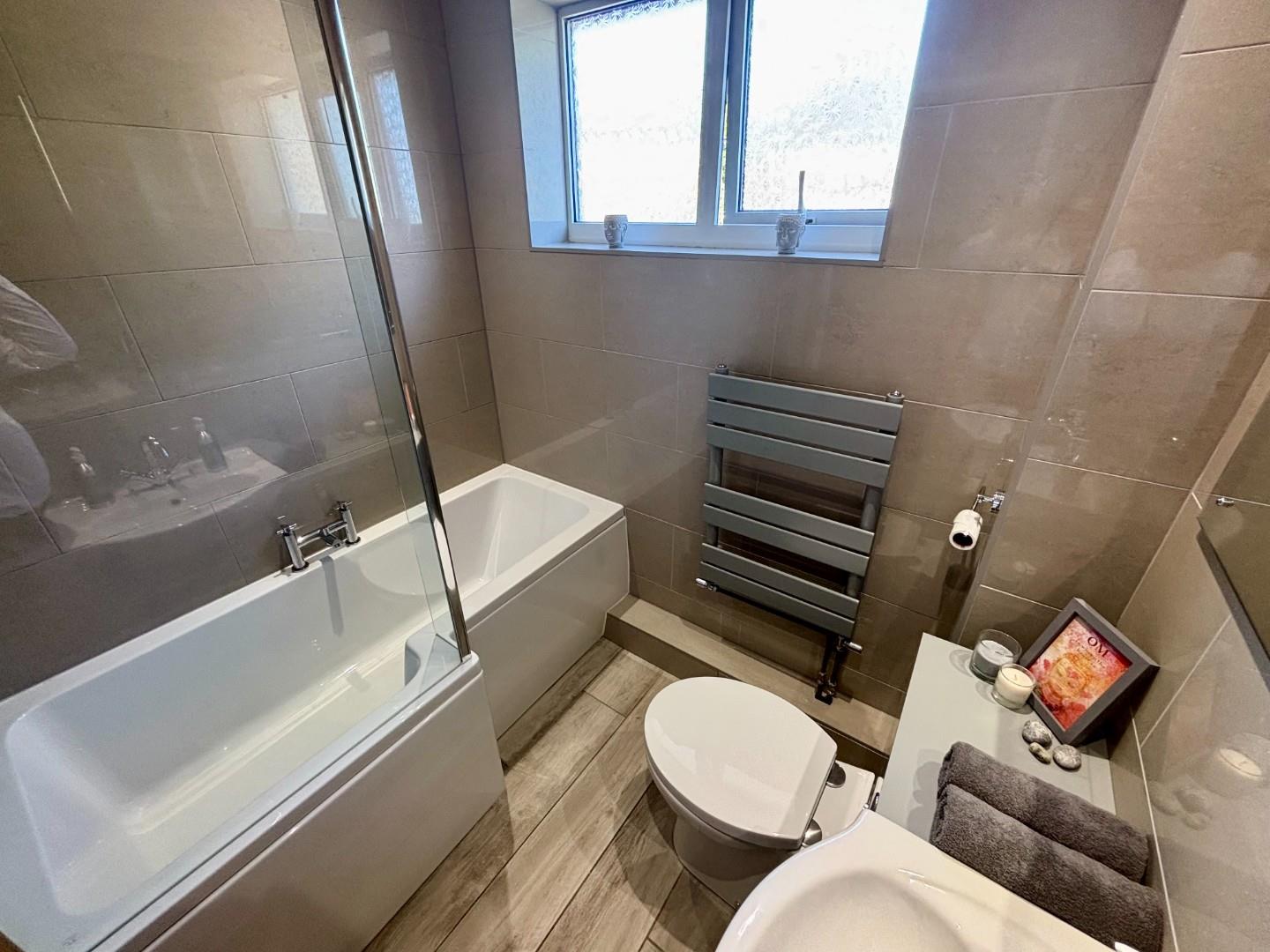 Mapperley Drive, Wakes Meadow