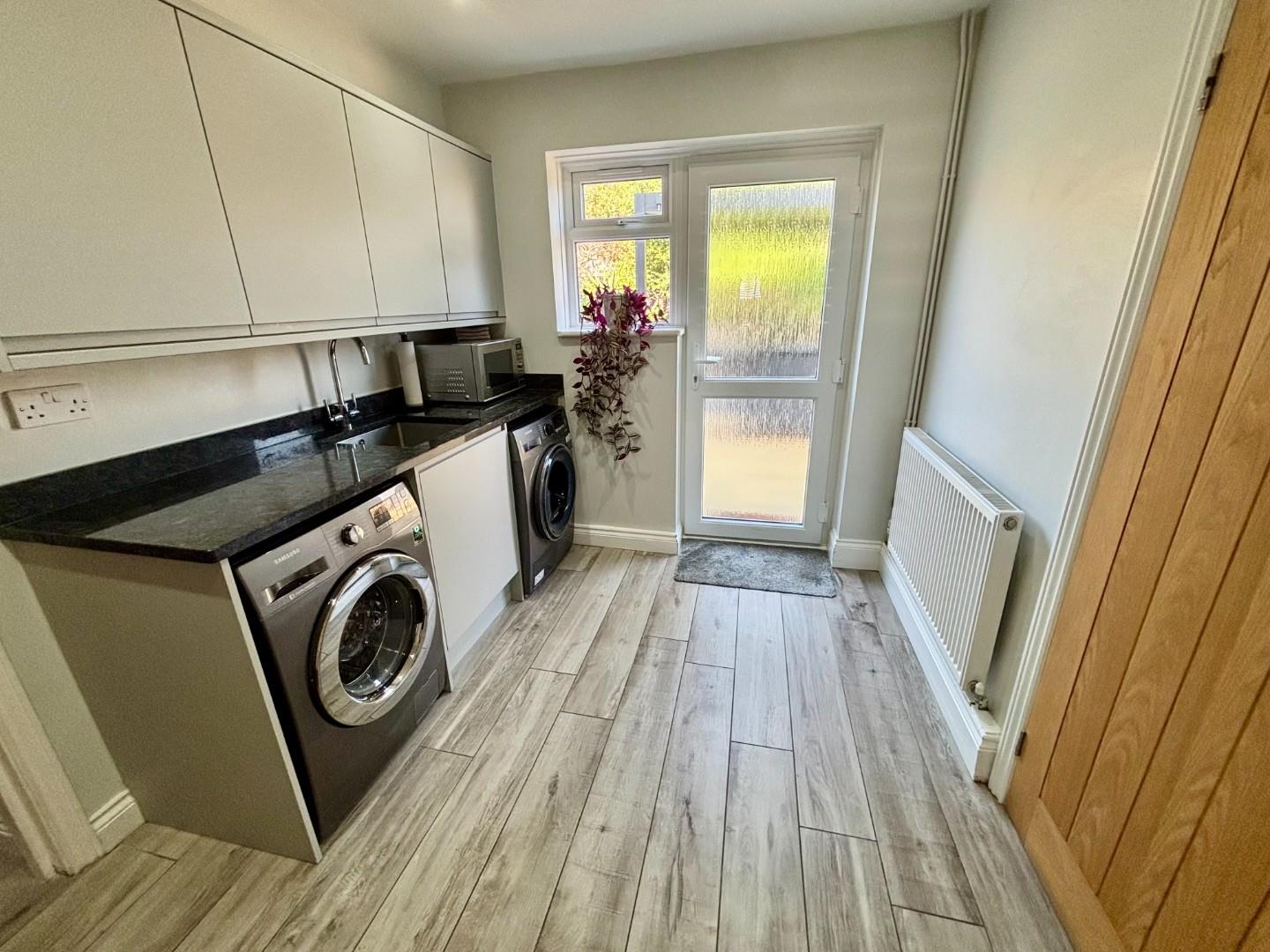 Mapperley Drive, Wakes Meadow