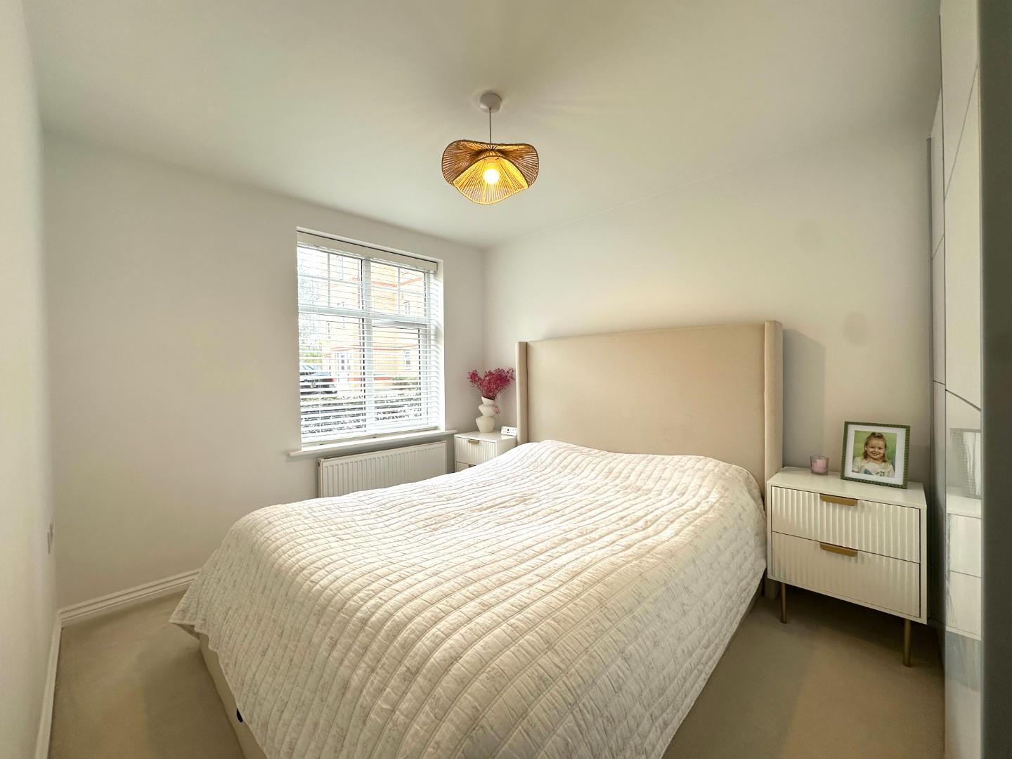 Wildacre Drive, Little Billing