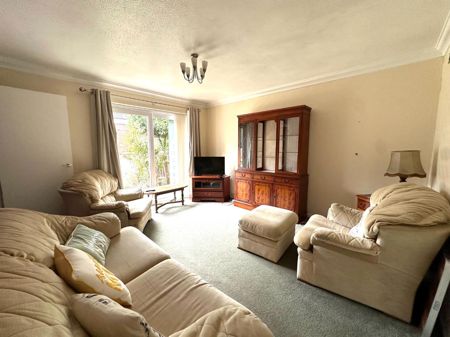 Waypost Court, Lings