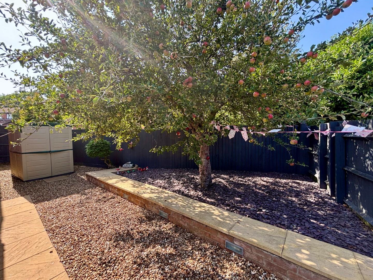 Mapperley Drive, Wakes Meadow