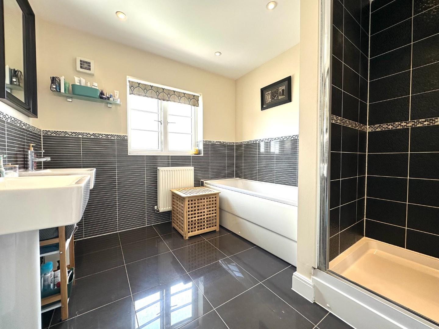 Leatherworks Way, Little Billing