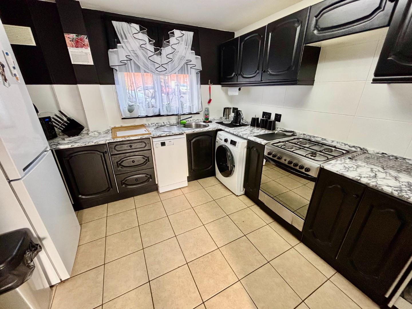 Lark Rise, Northampton