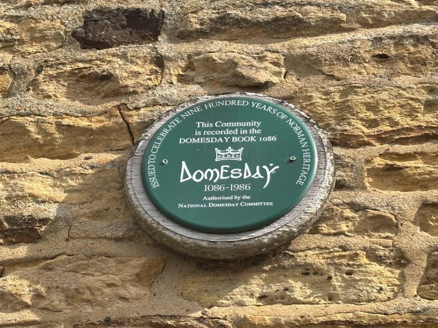 Orchard Hill, Little Billing