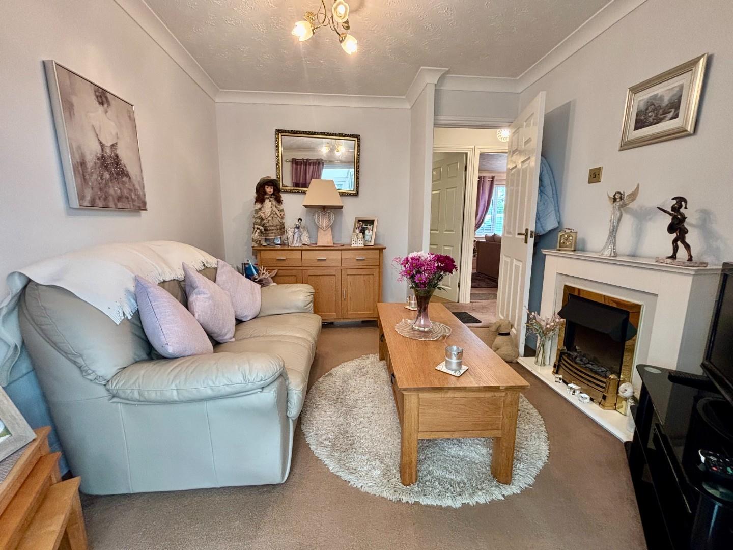 Lismore Close, Great Billing