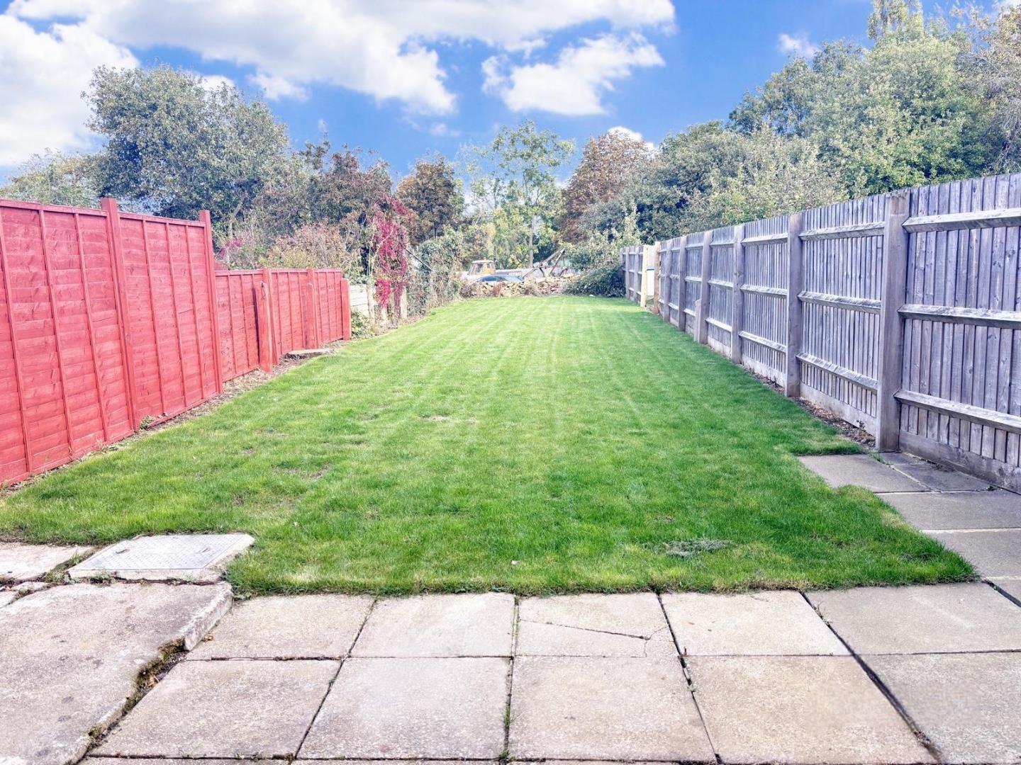 Lesson Road, Brixworth