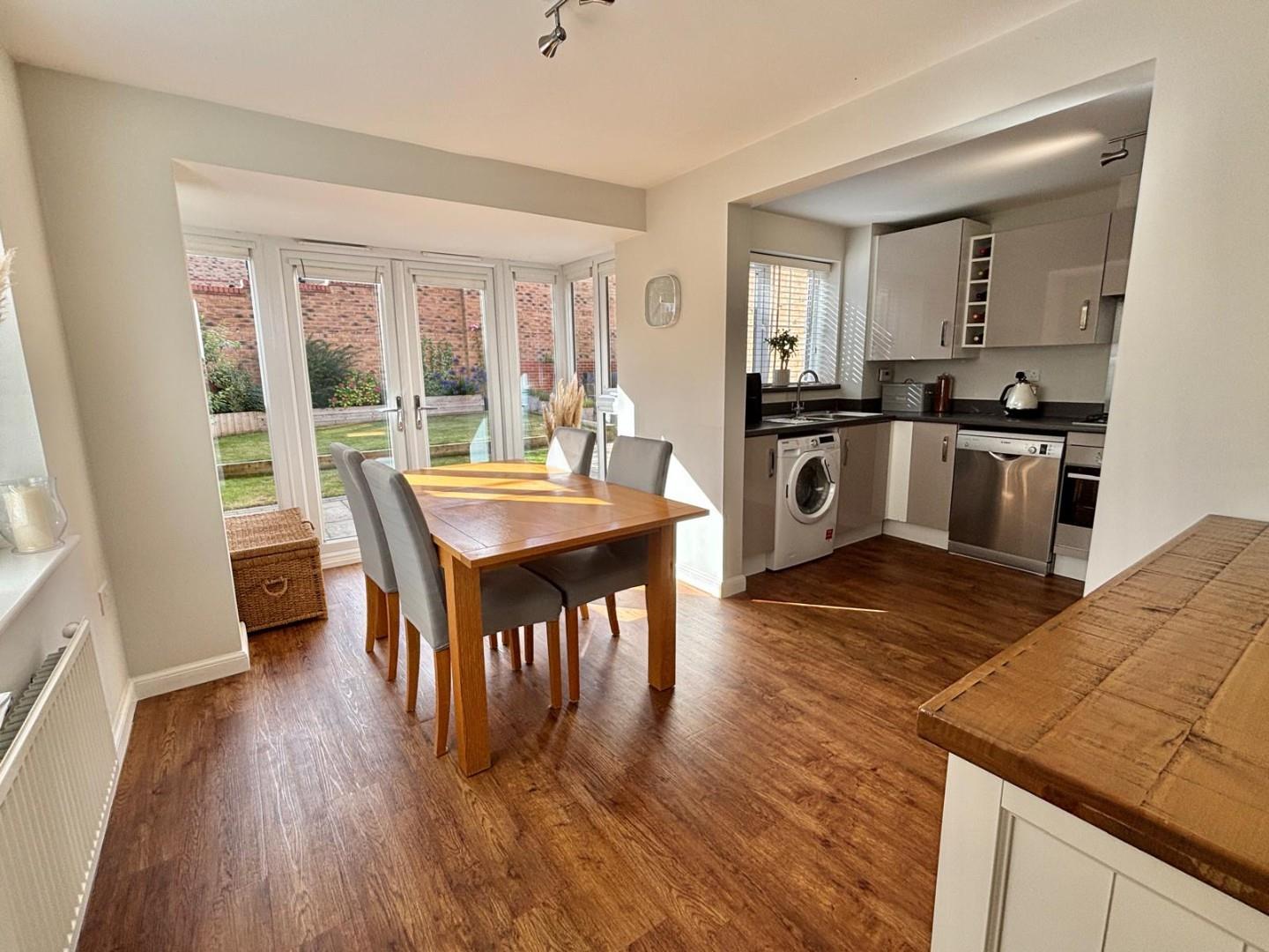 Aspen Road, Brixworth