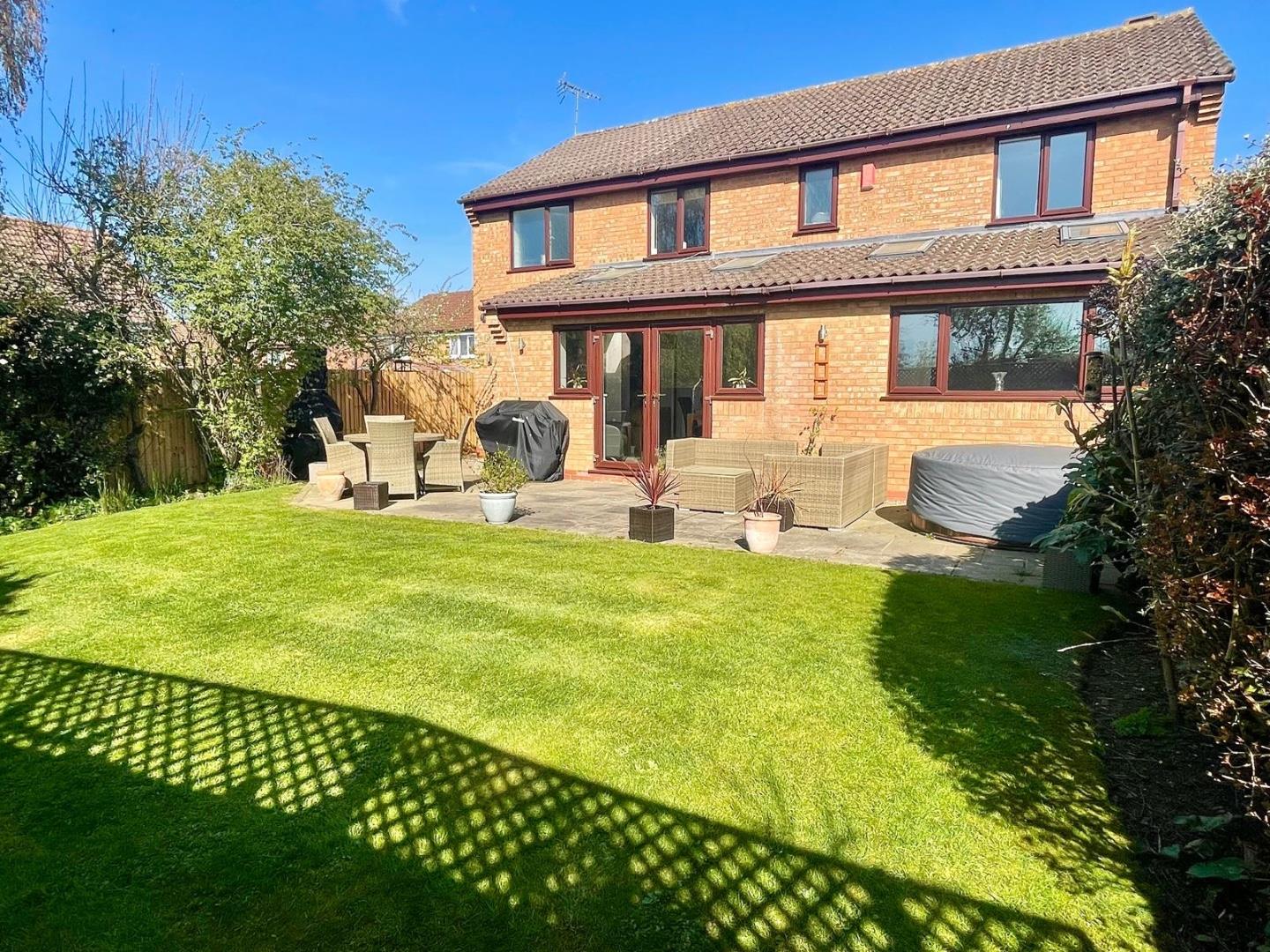 Water Pike, Brixworth